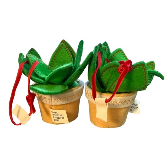 Target Wondershop Felt Succulent Ornament - 2023 RARE Set of 2 - Picture 2 of 3